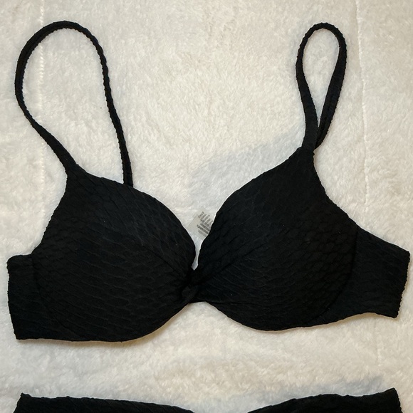 Victoria Secret Black Textured Bikini Set - Picture 3 of 9